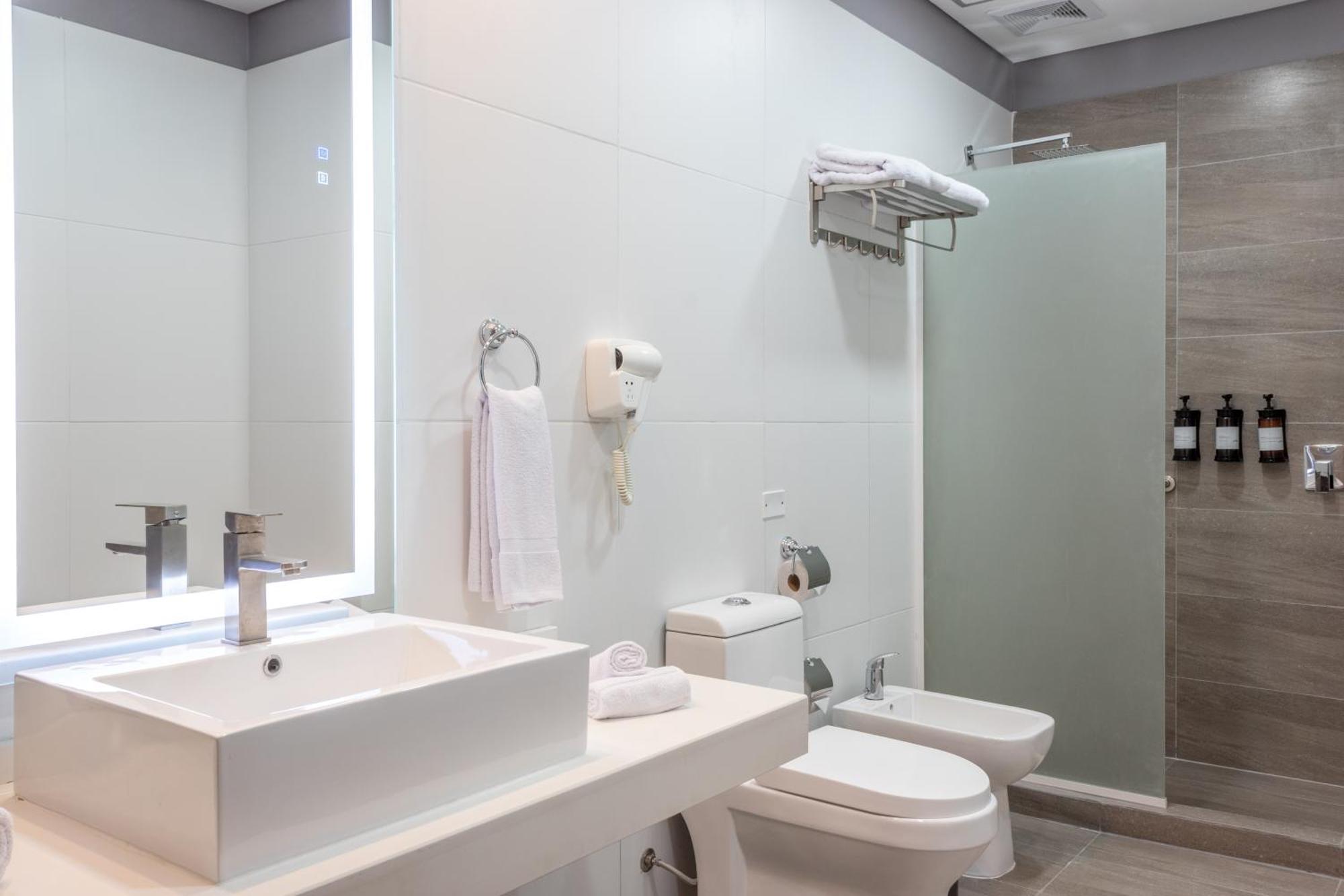 فندق Tryp By Wyndham أسونسيون المظهر الخارجي الصورة