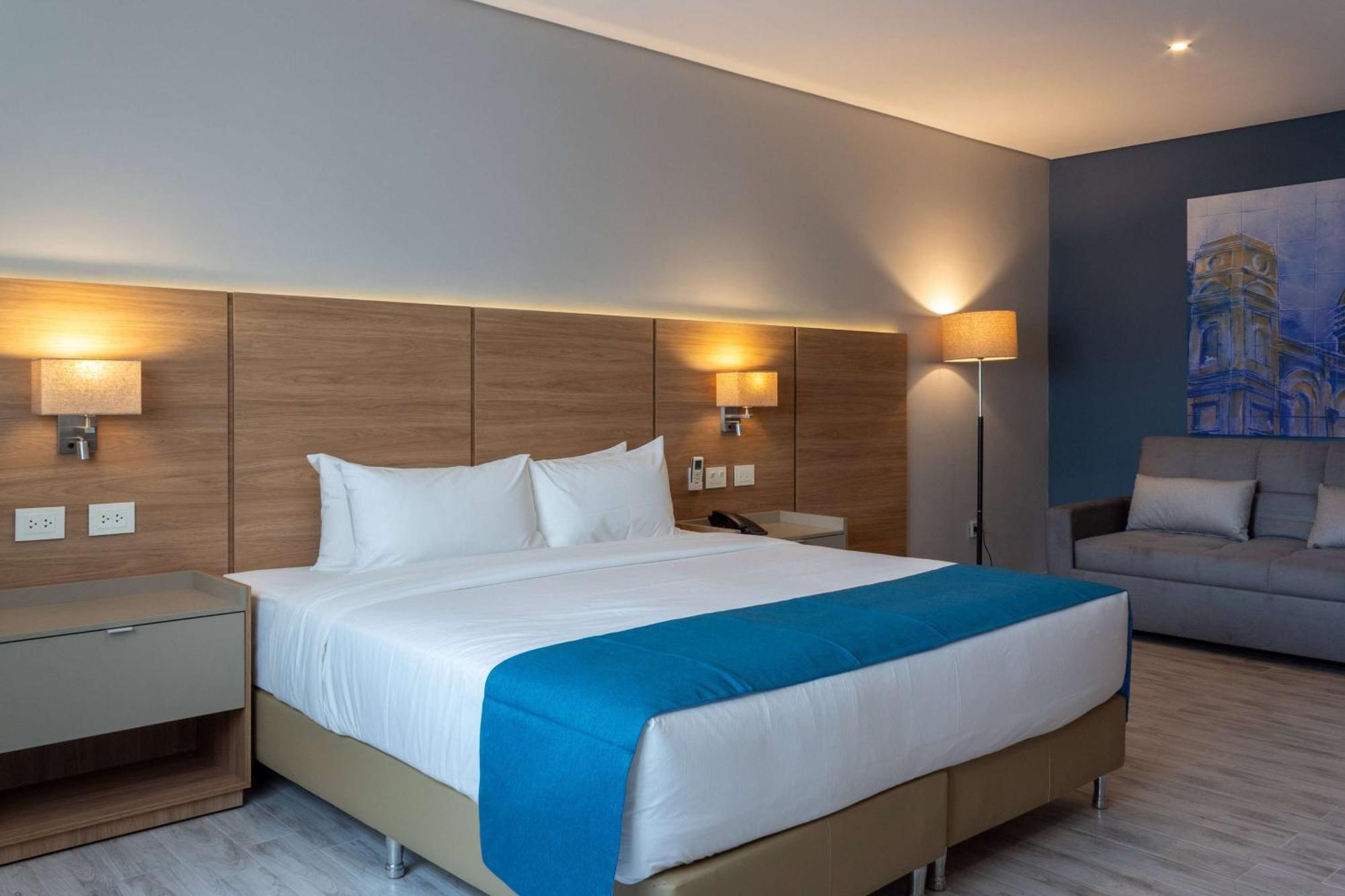 فندق Tryp By Wyndham أسونسيون المظهر الخارجي الصورة