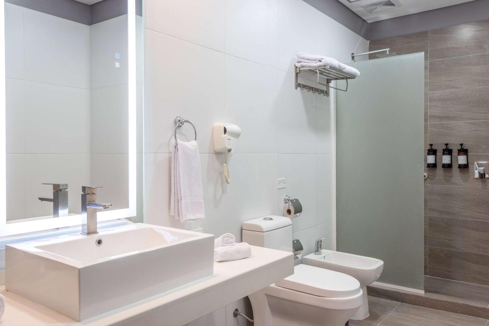 فندق Tryp By Wyndham أسونسيون المظهر الخارجي الصورة